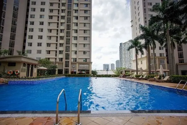 Leblanc Apartment At Imperia - Havuz