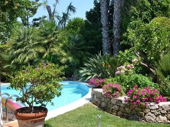 Lecce Apartment With Private Pool - Cameliesuites - Havuz