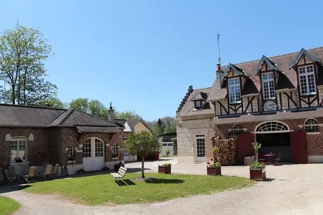 L'écurie de Vieux-moulin - 1