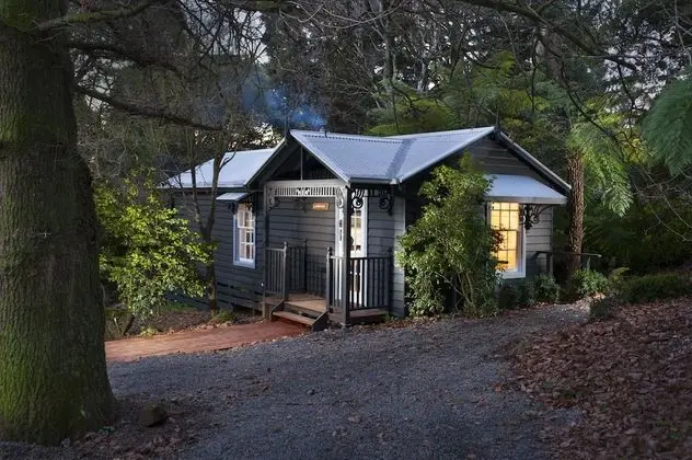 Leddicott Cottage