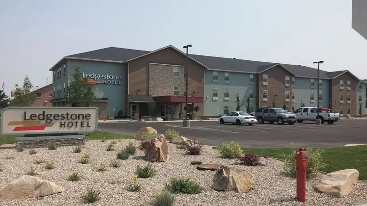 Ledgestone Hotel Vernal