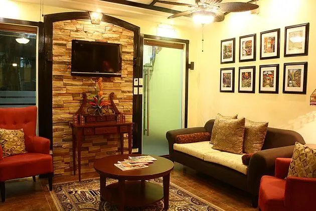 Lee Boutique Hotel Tagaytay - Lobi