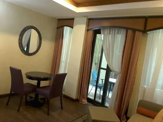 Lee Boutique Hotel Tagaytay - Oda