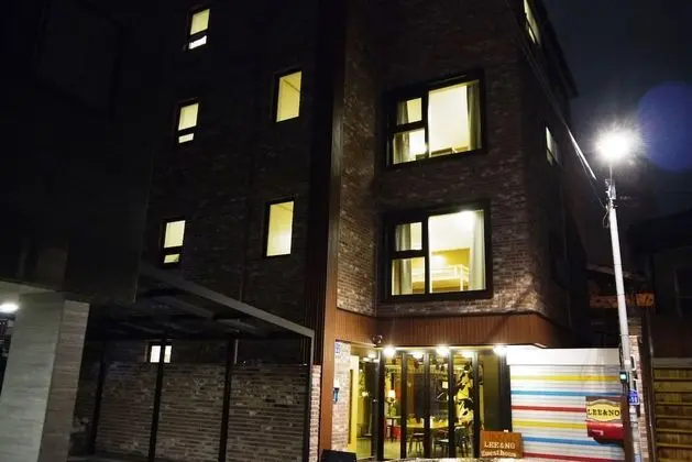 Lee & No Guesthouse