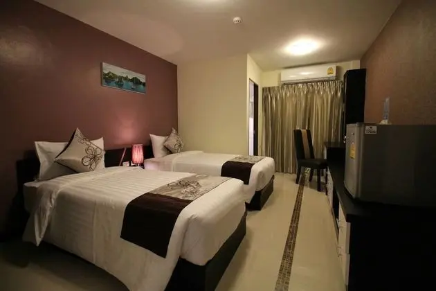 Leelawadee Modern Resort Huaykwang - Oda
