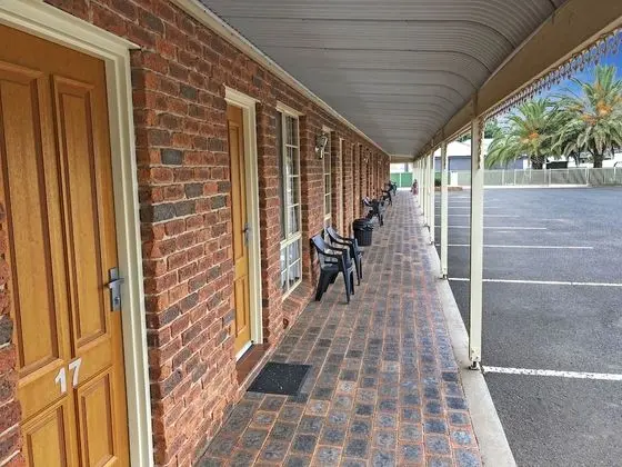 The Leeton Heritage Motor Inn - Dış Mekan