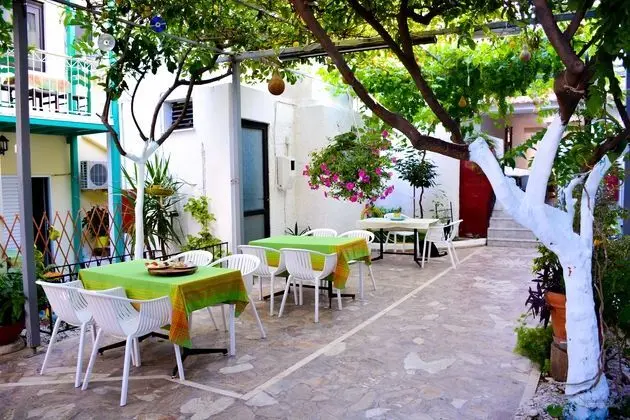 Lefka Hotel
