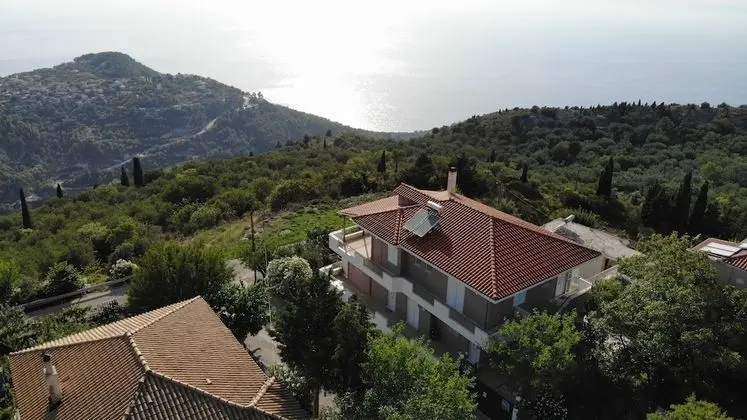 Lefkas Vacation House