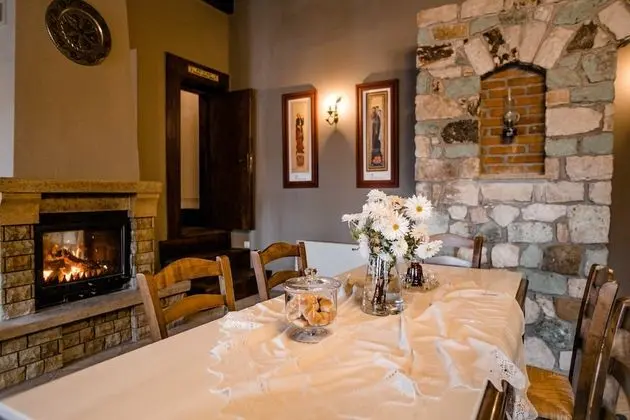 Lefkippos Mansion near Alexandroupolis - Yerinde Yemek