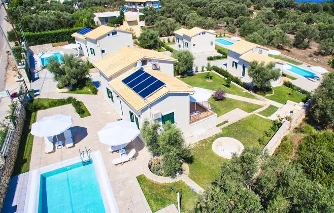 Lefkogea Villas