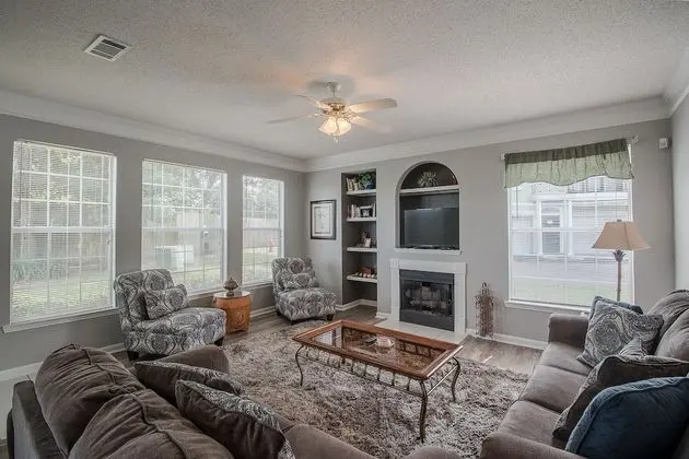 Legacy Villa 302