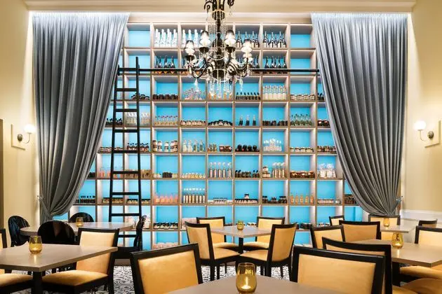 Legacy Gastro suites