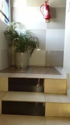 Legacy Guest Lodge - İç Mekan