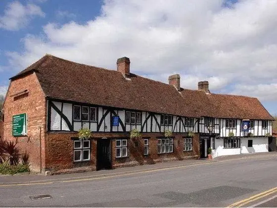 The Legacy Rose And Crown