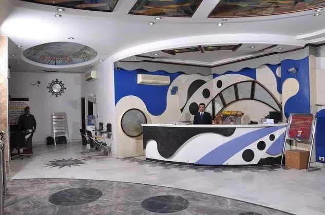 Hotel Legend International - Lobi