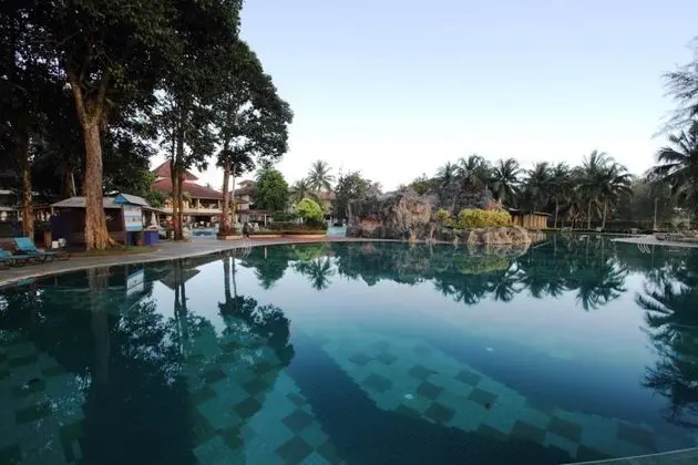 The Legend Resort - Havuz