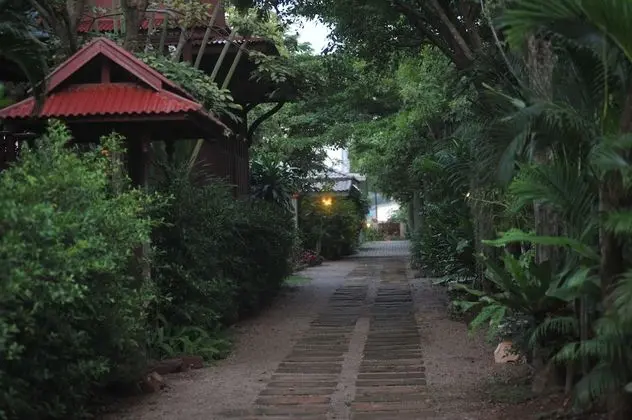 The Legend Maeklong - Dış Mekan