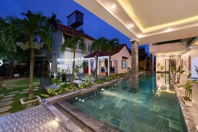 Legend Oasis Boutique Hoi An Hotel - Havuz