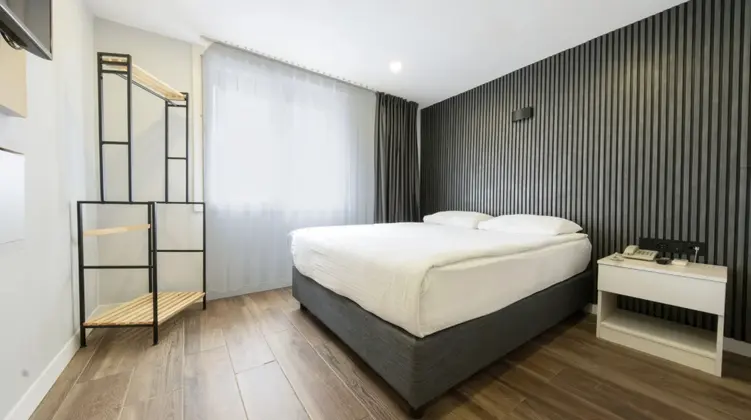 Legend Tulip Hotel