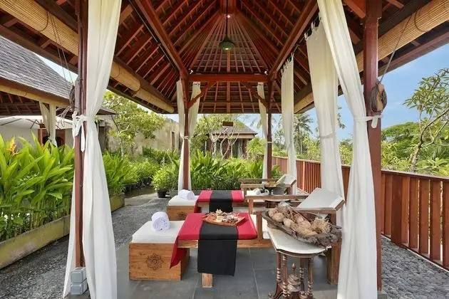 Legian Beach Villas - CHSE Certified - Spa