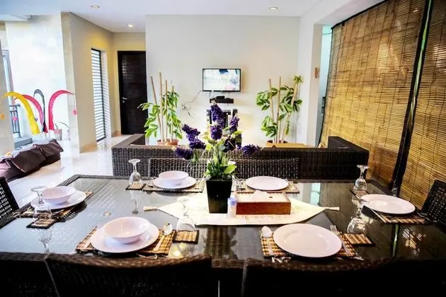 Legong Kirana Villas - Yerinde Yemek