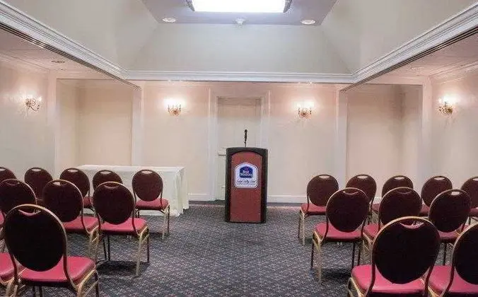 Lehigh Valley Hotel SureStay Collection BW