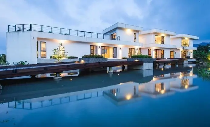 Lei Garden Inn