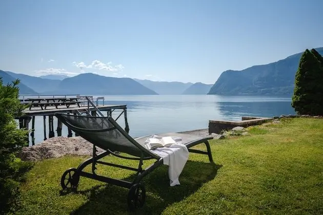 Leikanger Fjordhotel