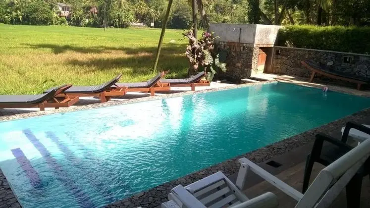 Leisure Land Villas - Havuz