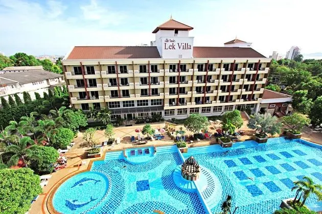 Lek Villa