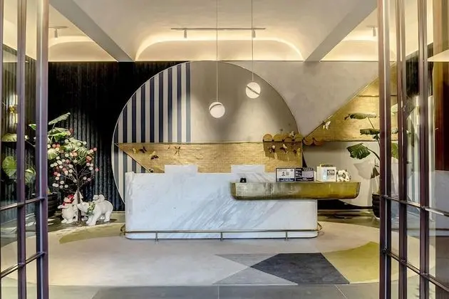 Leliving Butterfly Resort Lijiang - Lobi