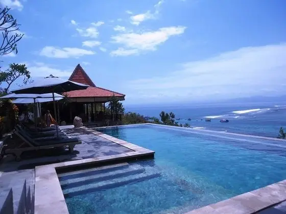 Lembongan Cliff Villas - Havuz