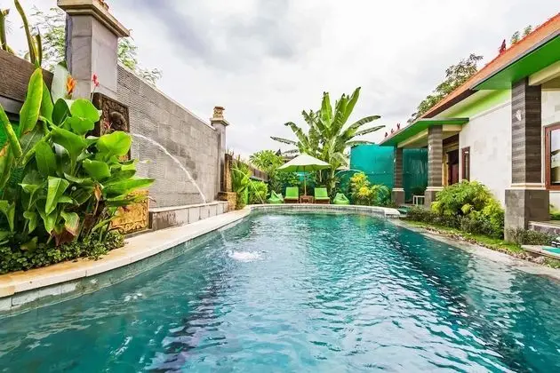 Lembongan Hostel - Havuz