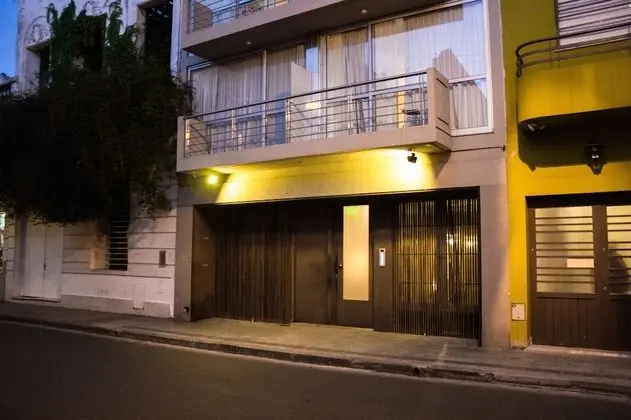Lemon Apartments