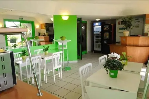 Lemon Hotel Le Coteau Roanne - Yerinde Yemek