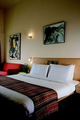 Lemon Tree Hotel, East Delhi Mall, Kaushambi