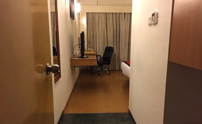 Lemon Tree Hotel, Hinjawadi, Pune - Oda