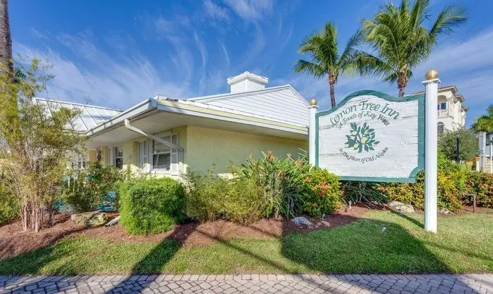 Lemon Tree Inn