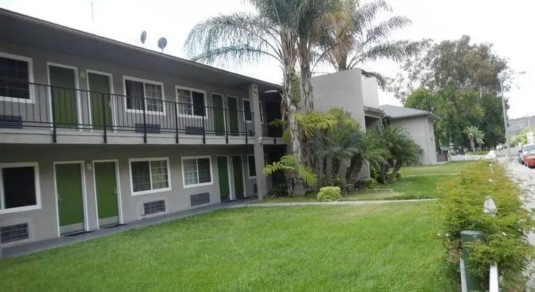 Lemon Tree Inn