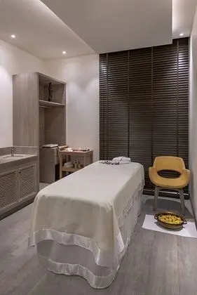Lemon Tree Premier New Town Kolkata - Spa