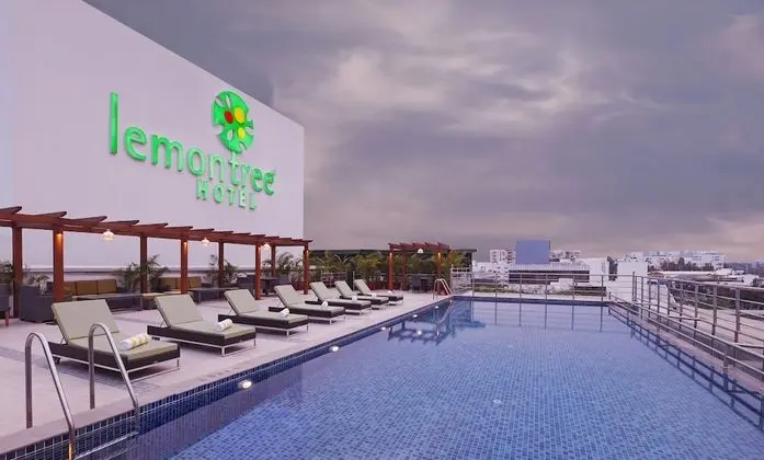 Lemon Tree Hotel, Whitefield, Bangalore - Havuz