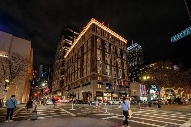 The Lenox Hotel - Öne Çıkan Resim