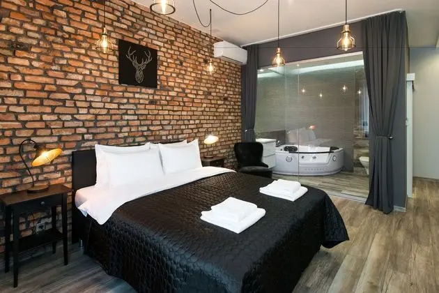 LEO APARTMENTS OLD TOWN - Öne Çıkan Resim