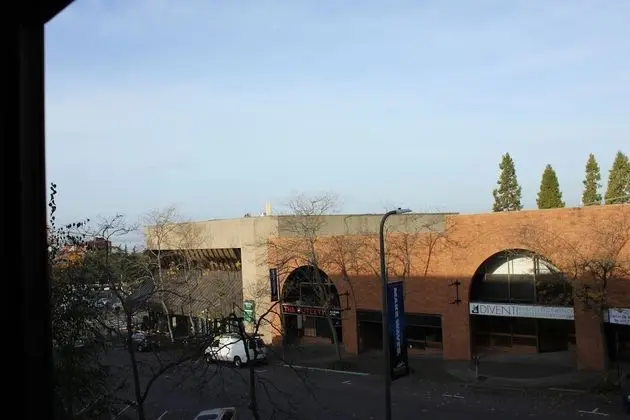 Hotel Leo