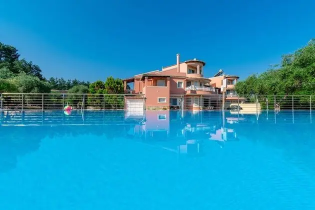 Villa Leo Dassia Corfu - Dış Mekan
