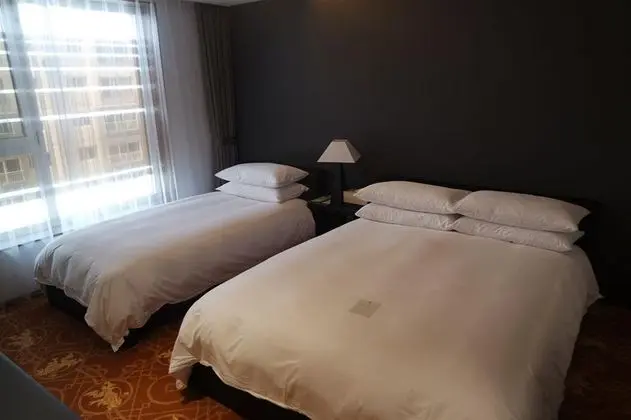 Hotel Leo