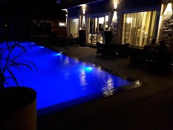 L'eola Hotel Ikeja - Havuz