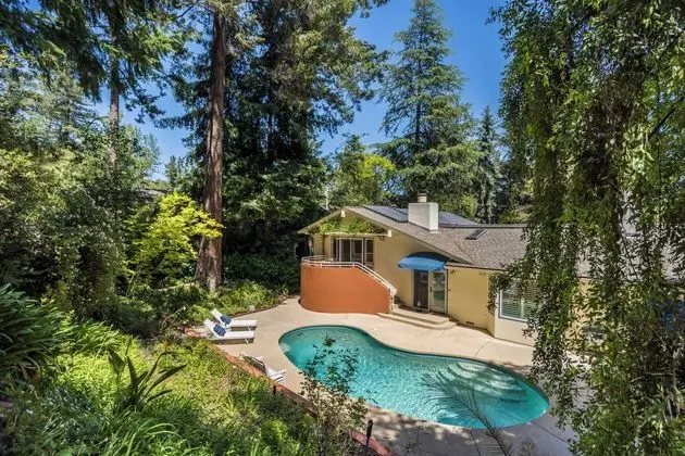 León by Avantstay Private Breathtaking Character Cottage w/ Pool & Hot Tub - Öne Çıkan Resim
