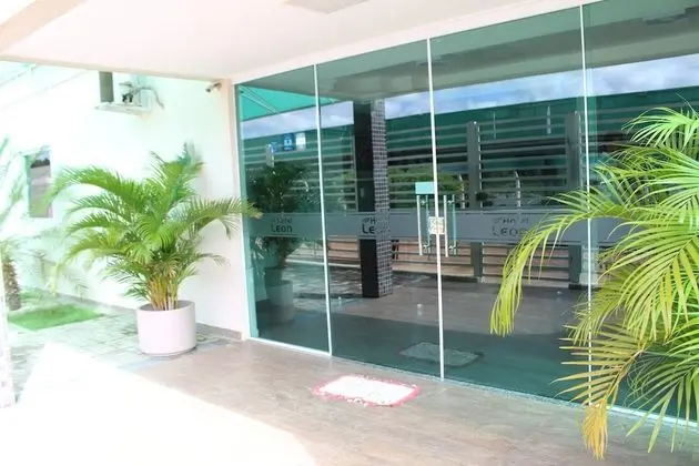 Hotel Leon