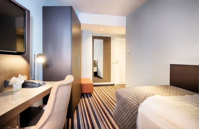 Leonardo Boutique Hotel Düsseldorf - Oda